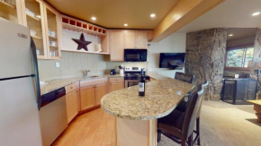 Laurelwood Condominiums Studio Deluxe Unit 103